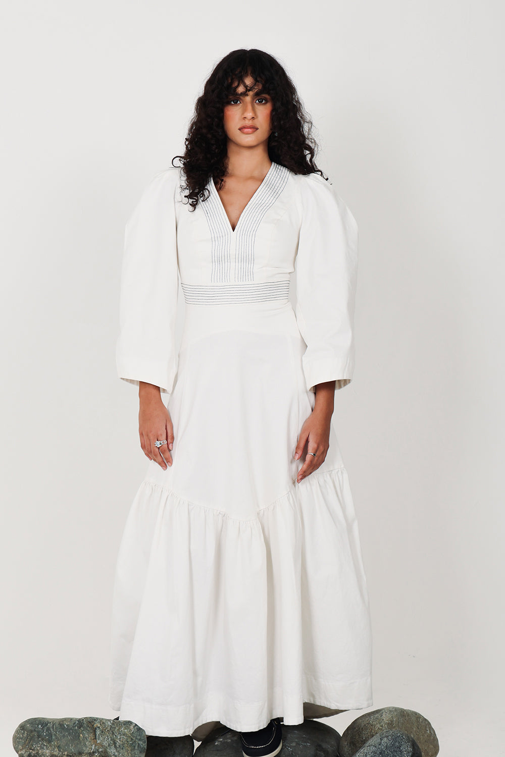 Olas White Dress
